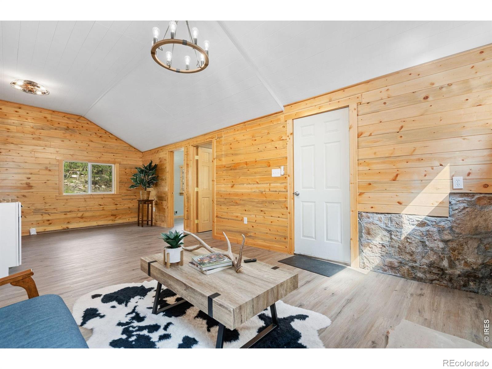 MLS Image #12 for 6781  county road 43 ,glen haven, Colorado