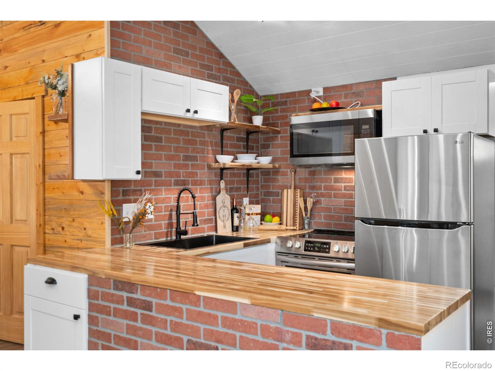 MLS Image #14 for 6781  county road 43 ,glen haven, Colorado