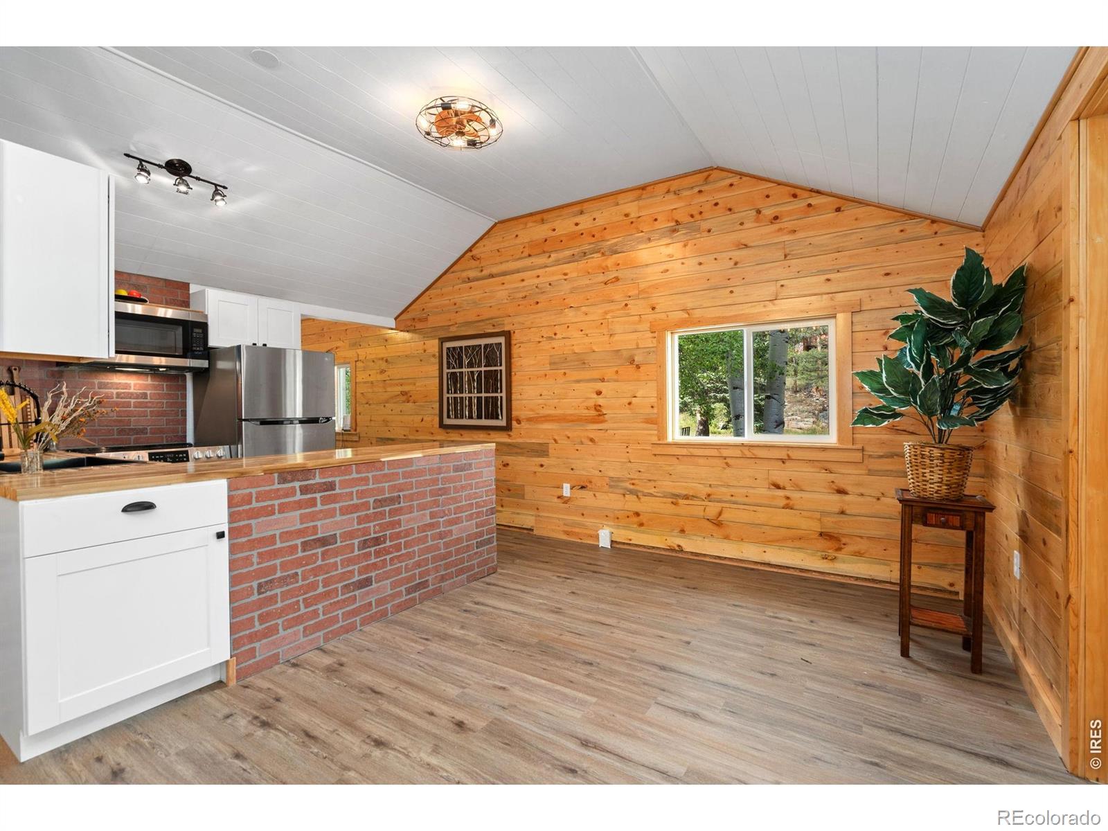 MLS Image #19 for 6781  county road 43 ,glen haven, Colorado