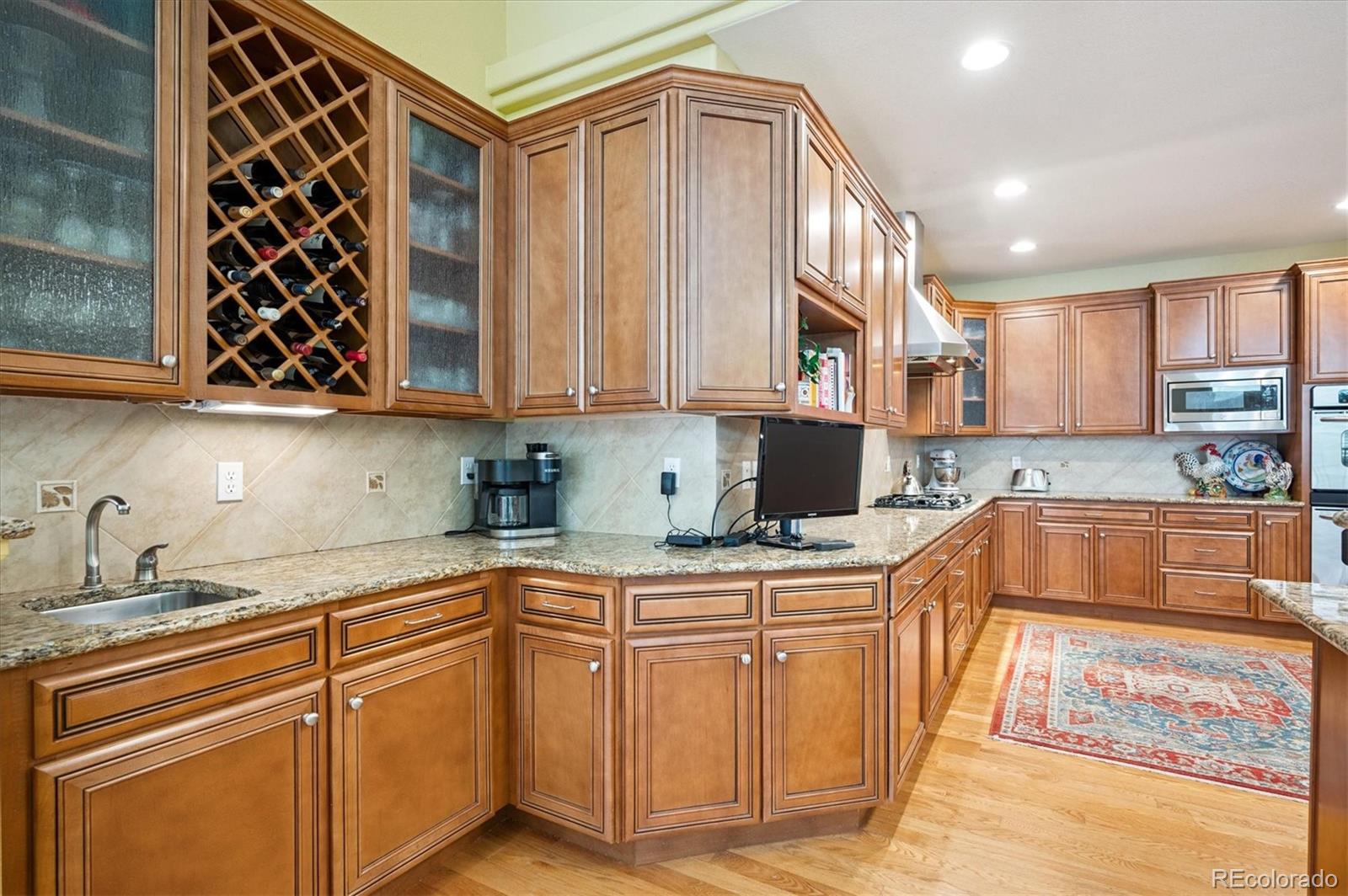 MLS Image #13 for 16324  river haven way,morrison, Colorado