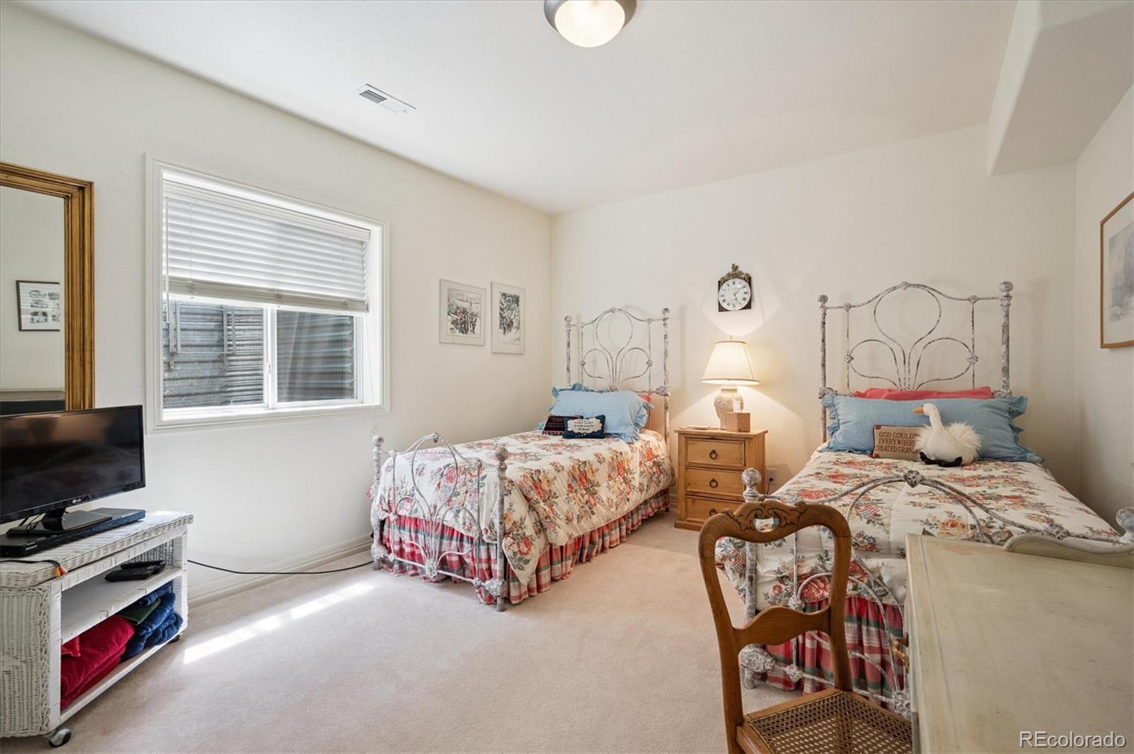 MLS Image #23 for 16324  river haven way,morrison, Colorado