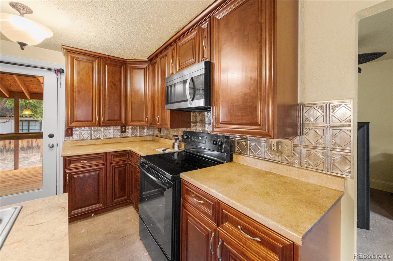 MLS Image #6 for 1519 w alaska place,denver, Colorado
