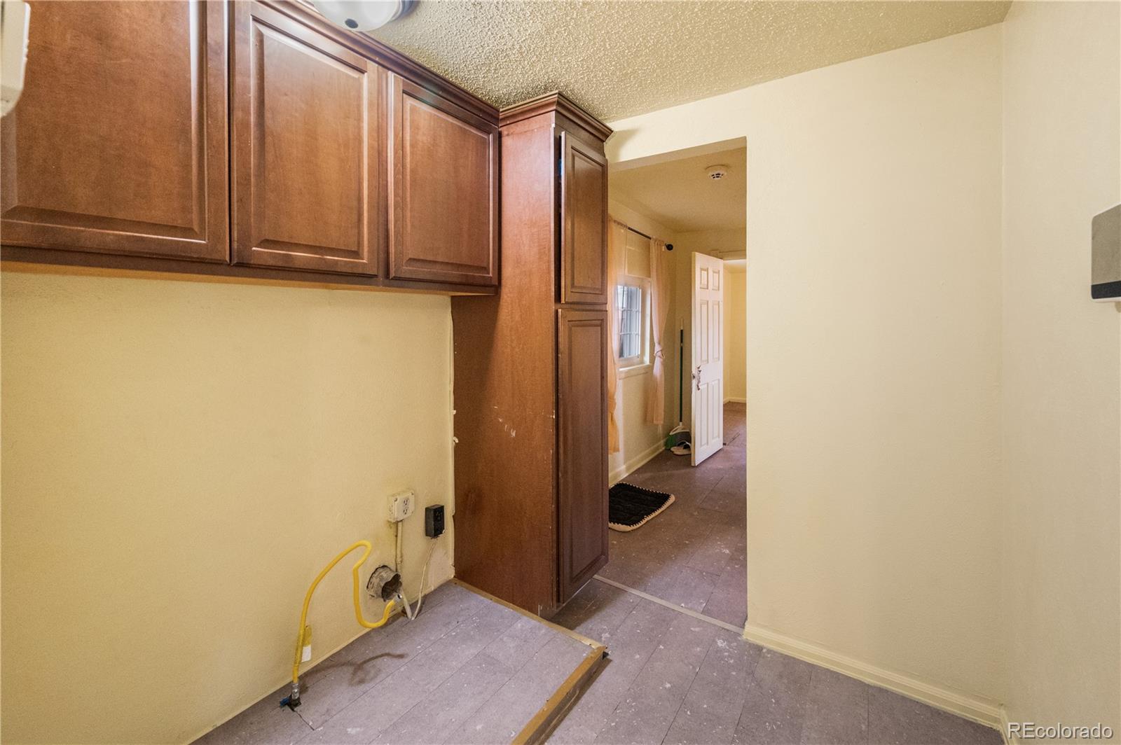 MLS Image #9 for 1519 w alaska place,denver, Colorado