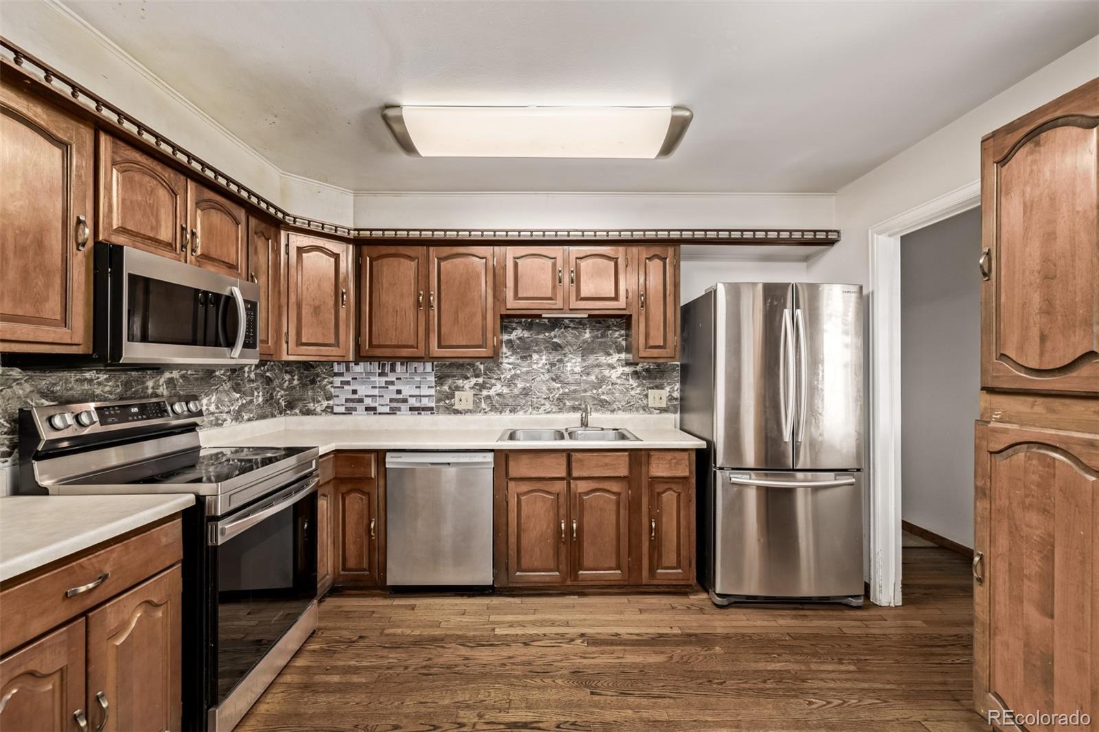 MLS Image #12 for 11306 e colorado drive,aurora, Colorado