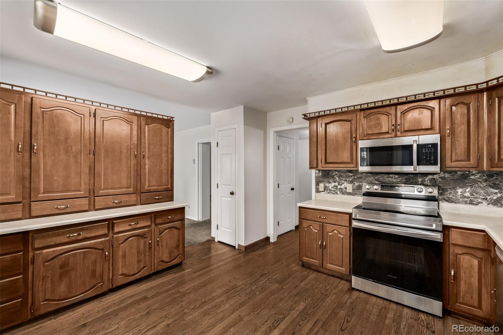 MLS Image #14 for 11306 e colorado drive,aurora, Colorado