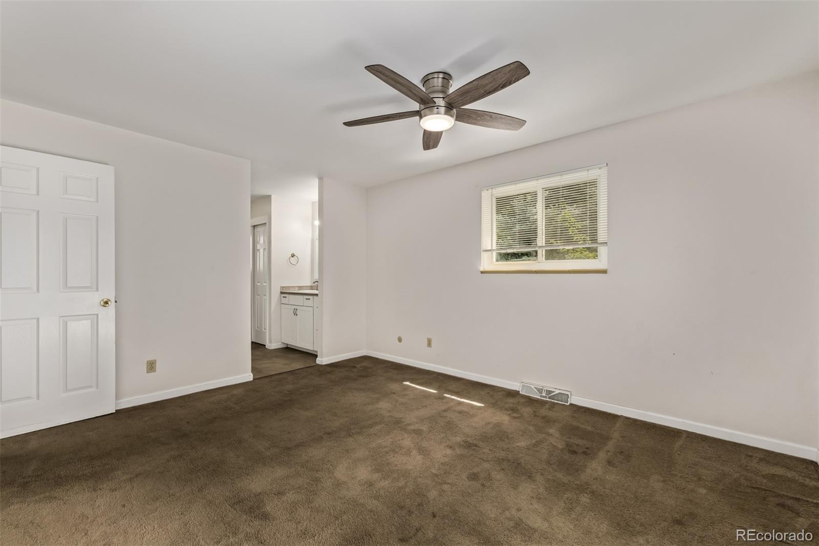 MLS Image #18 for 11306 e colorado drive,aurora, Colorado