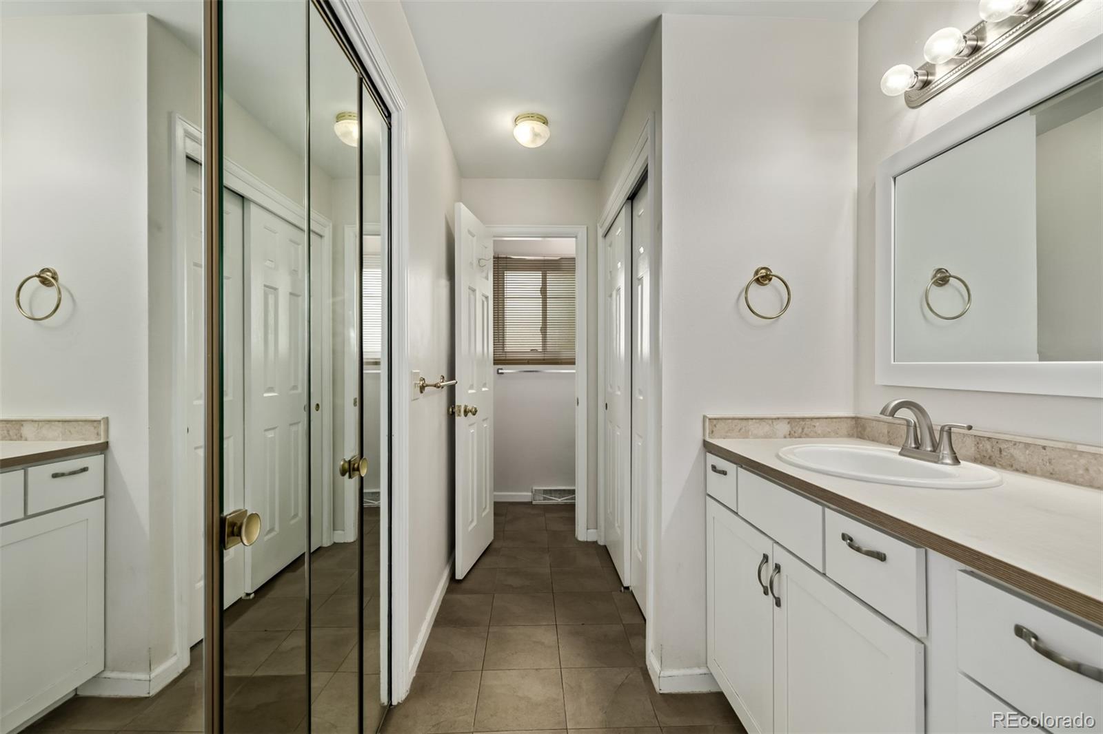 MLS Image #19 for 11306 e colorado drive,aurora, Colorado