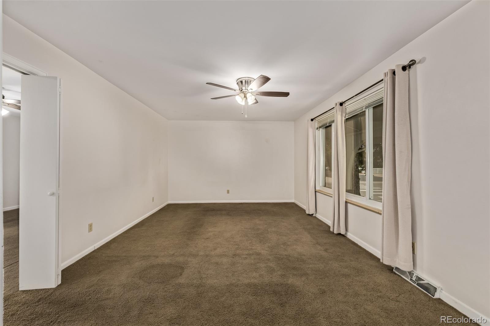 MLS Image #5 for 11306 e colorado drive,aurora, Colorado