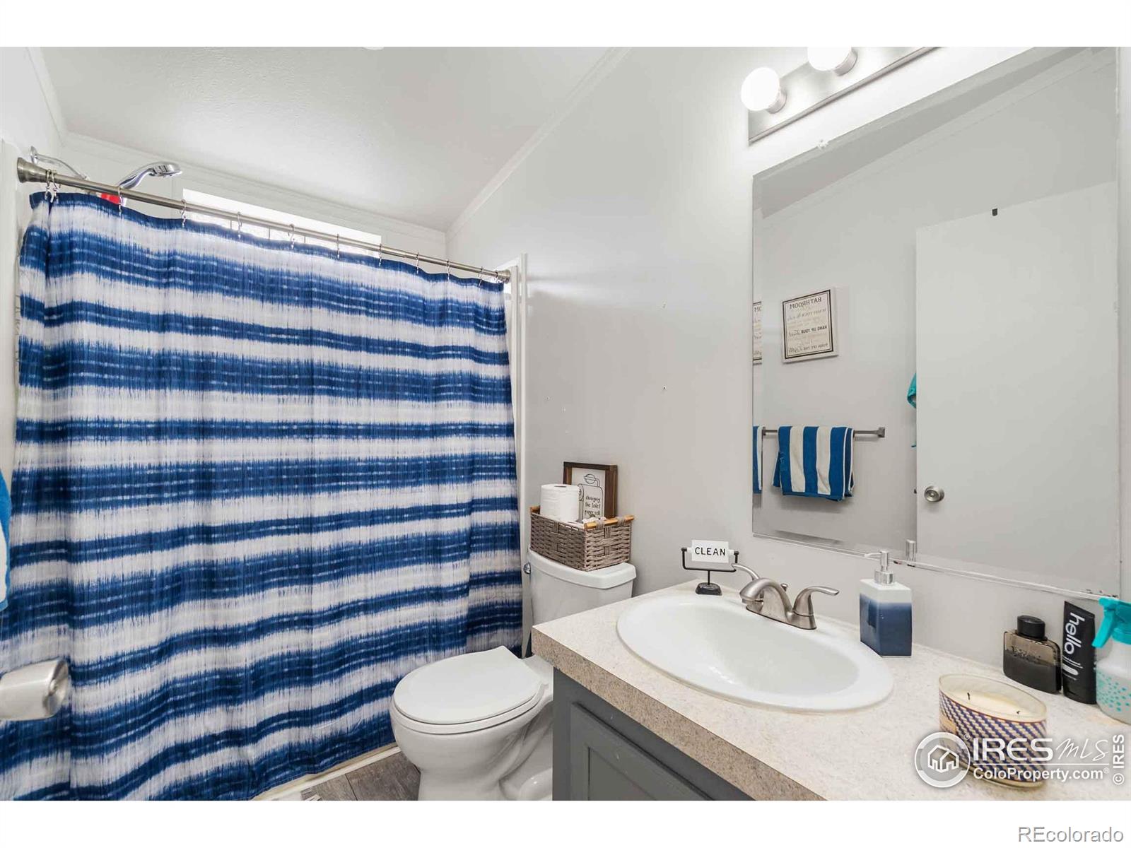 MLS Image #16 for 4130  mesquite lane,evans, Colorado