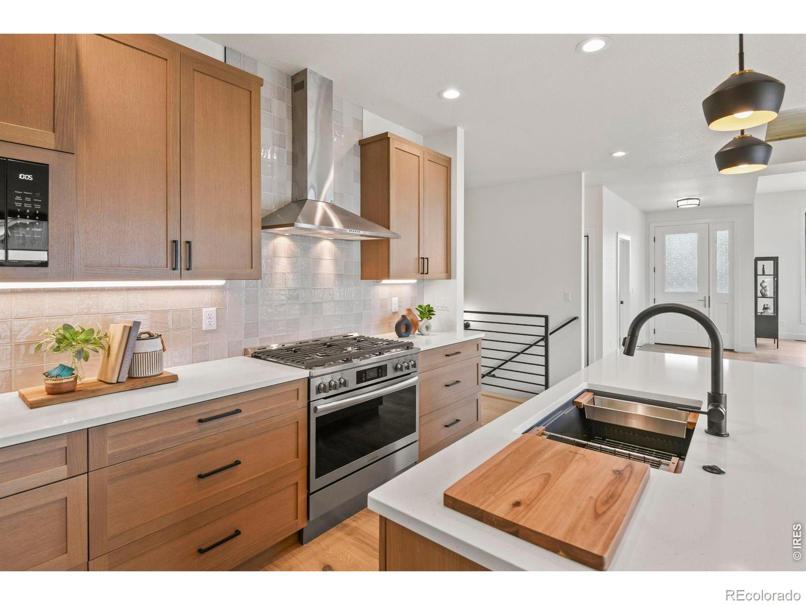 MLS Image #6 for 1424  burt avenue,berthoud, Colorado