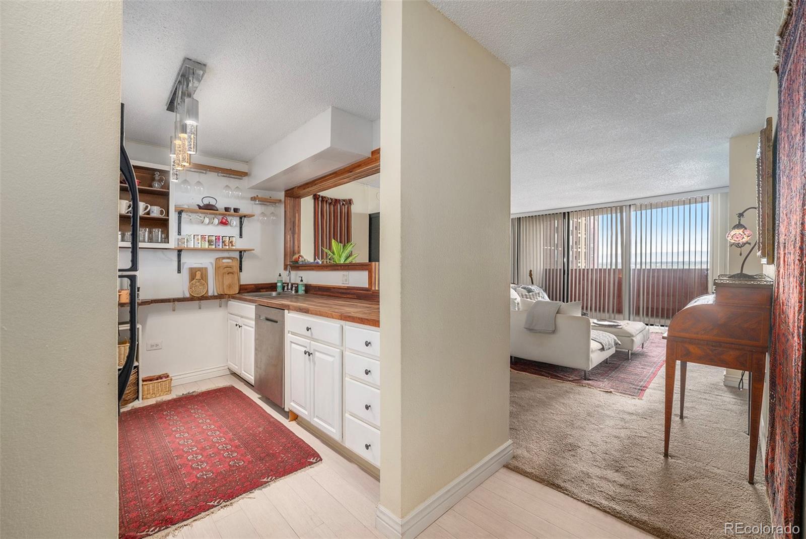 MLS Image #11 for 1020  15th street 22a,denver, Colorado