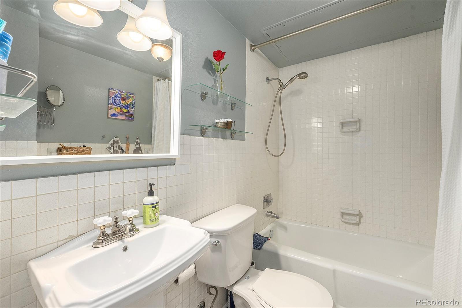 MLS Image #15 for 1020  15th street 22a,denver, Colorado