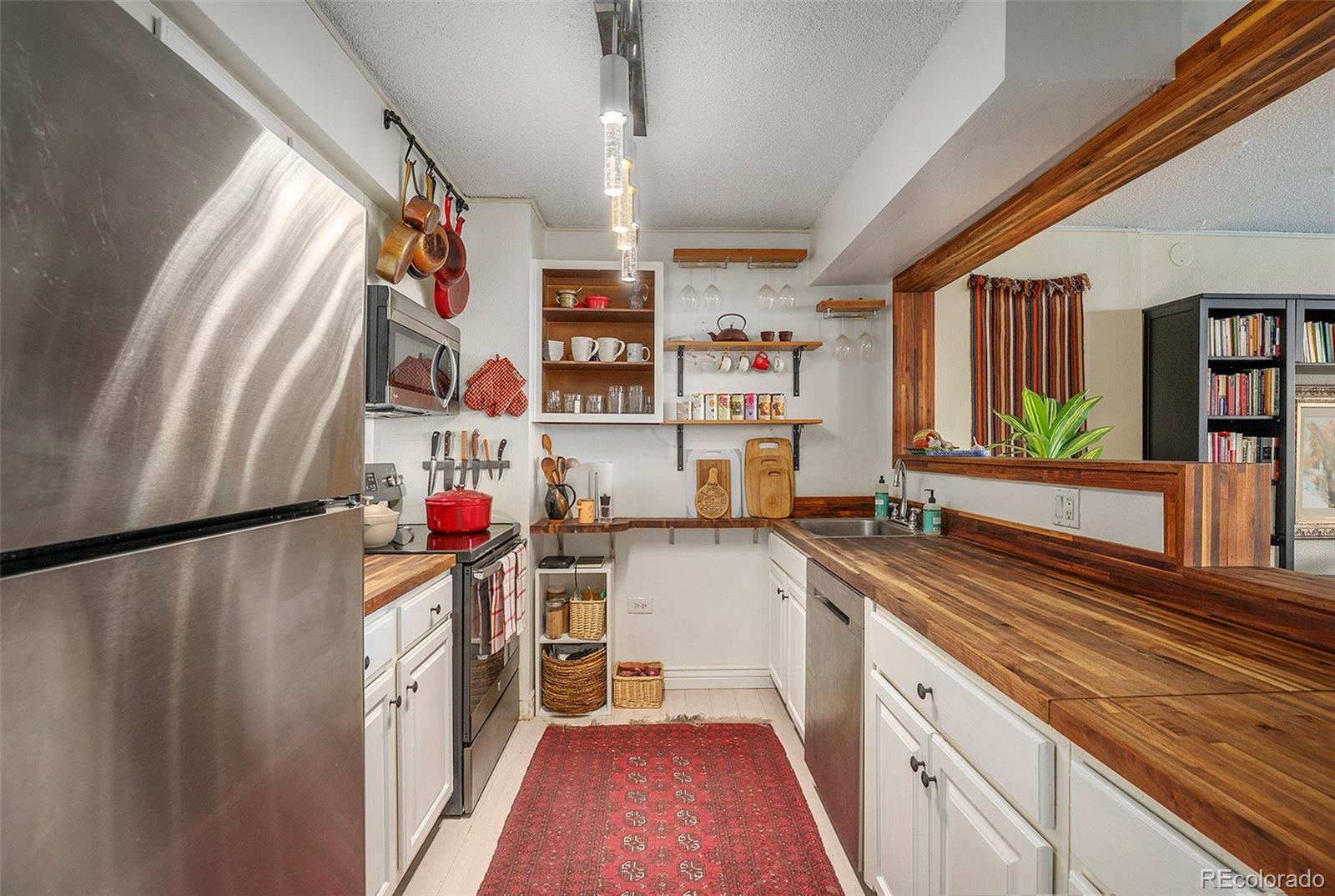 MLS Image #8 for 1020  15th street 22a,denver, Colorado