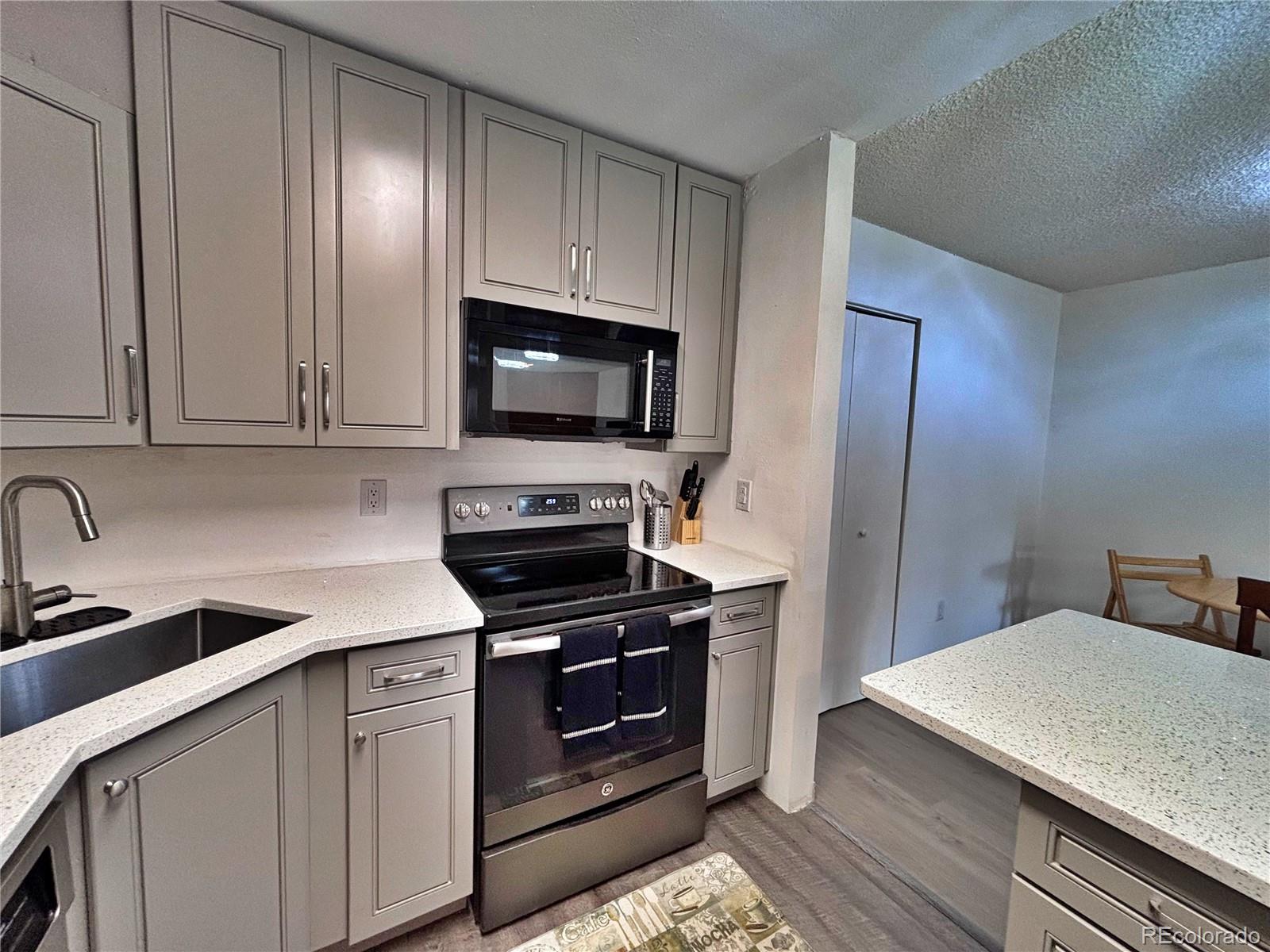MLS Image #10 for 2280 s oswego way,aurora, Colorado