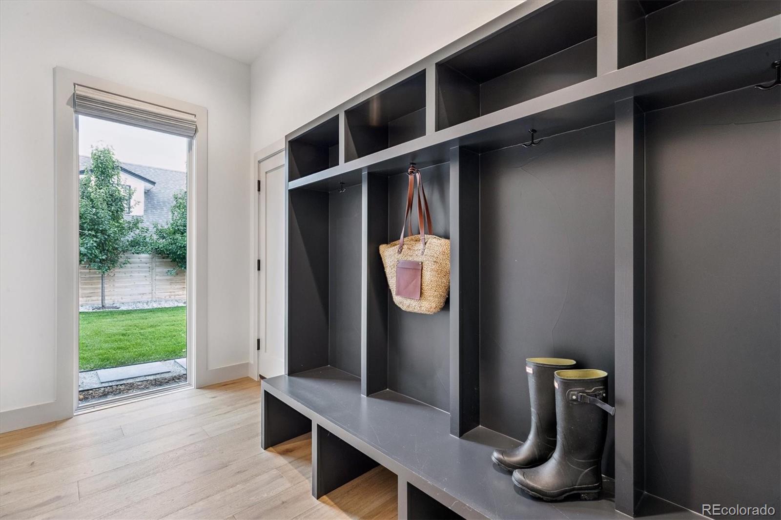 MLS Image #16 for 1377 s saint paul street,denver, Colorado