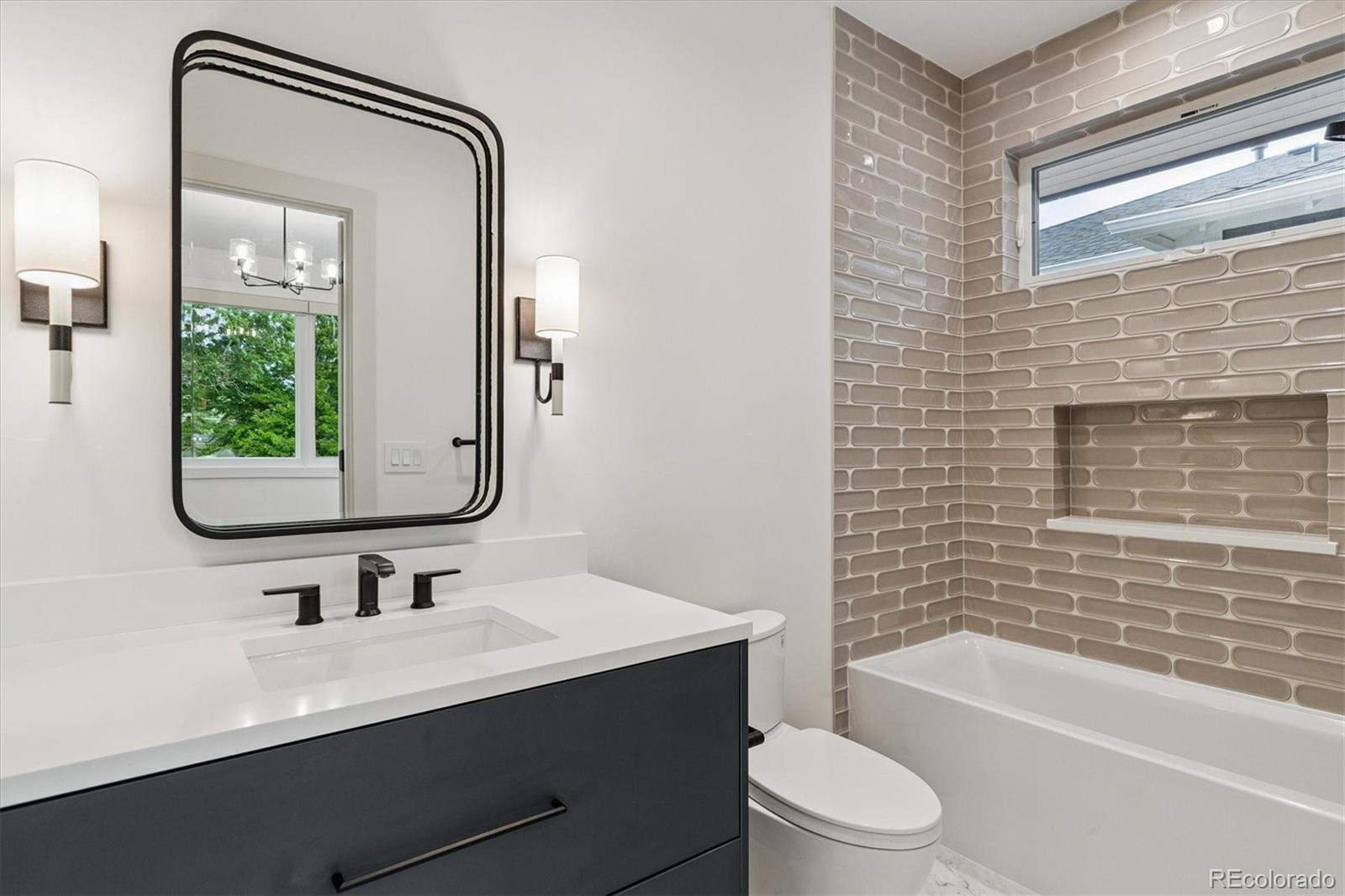 MLS Image #29 for 1377 s saint paul street,denver, Colorado
