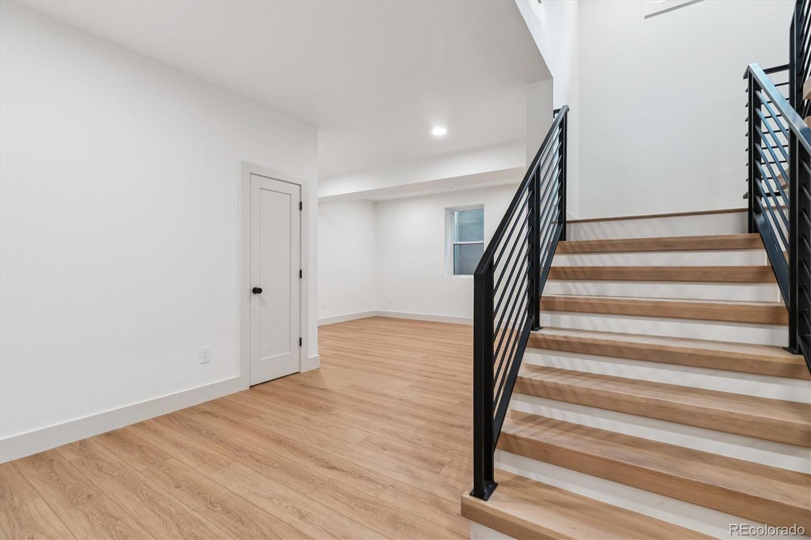 MLS Image #38 for 1377 s saint paul street,denver, Colorado