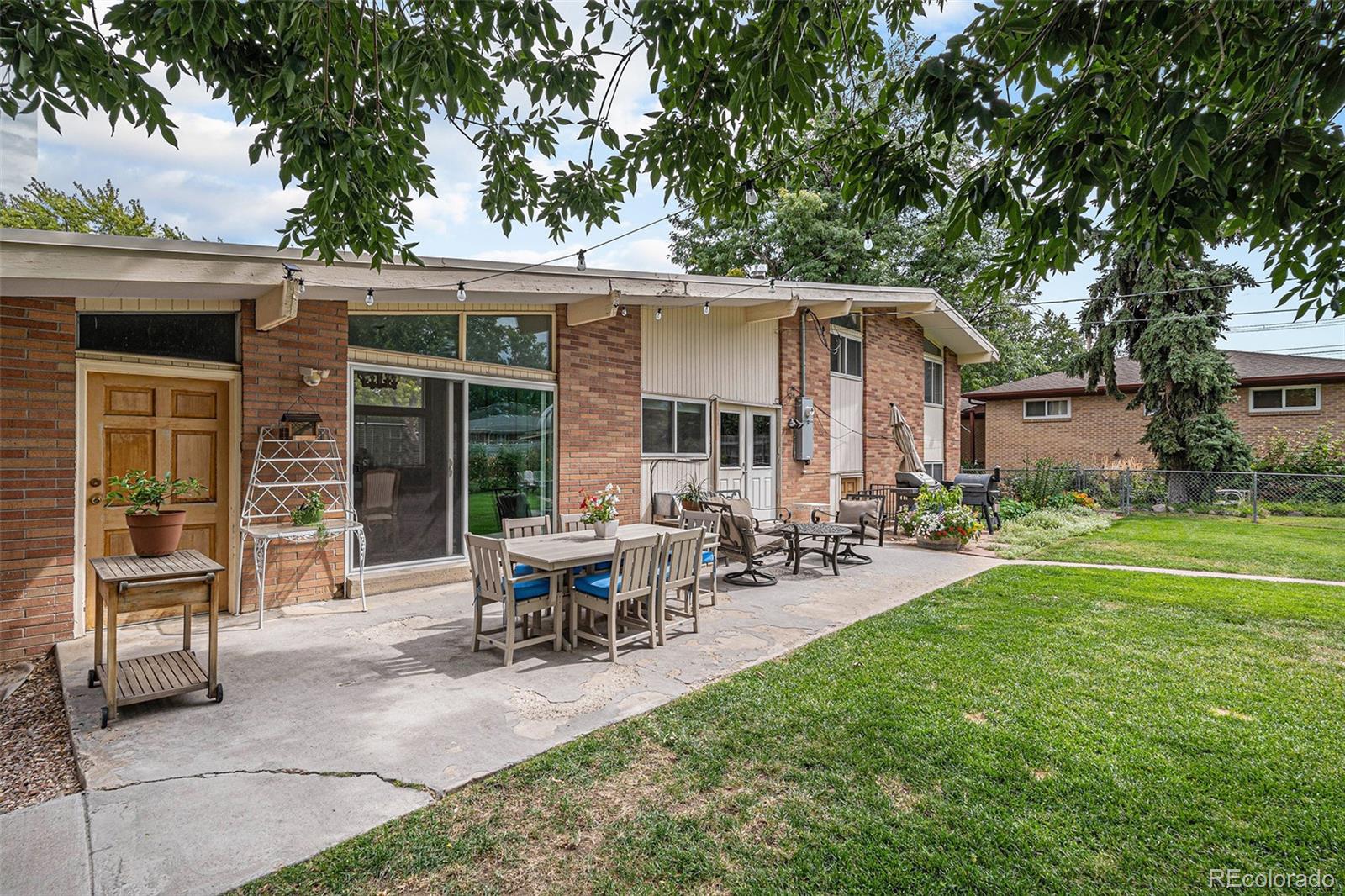 MLS Image #21 for 1575 s grape street,denver, Colorado