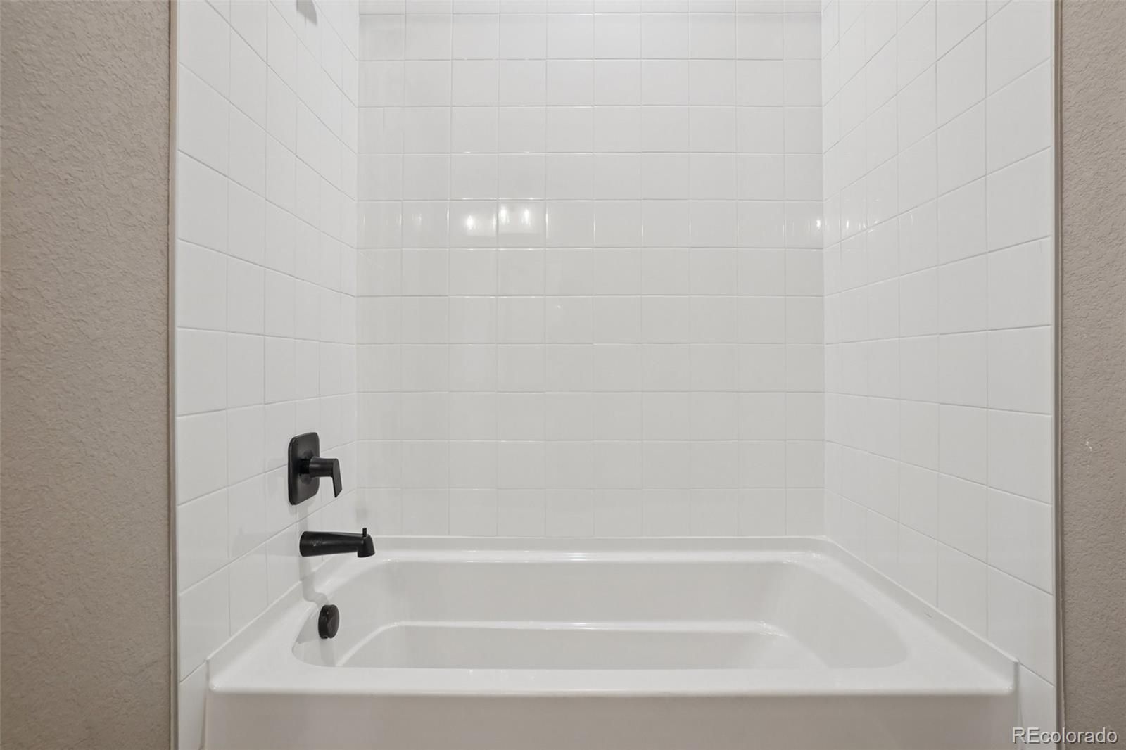 MLS Image #28 for 5423 n eaton park way,aurora, Colorado