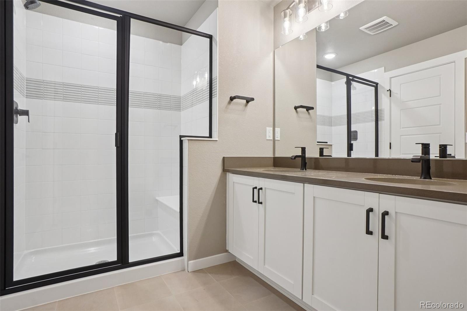 MLS Image #37 for 5423 n eaton park way,aurora, Colorado