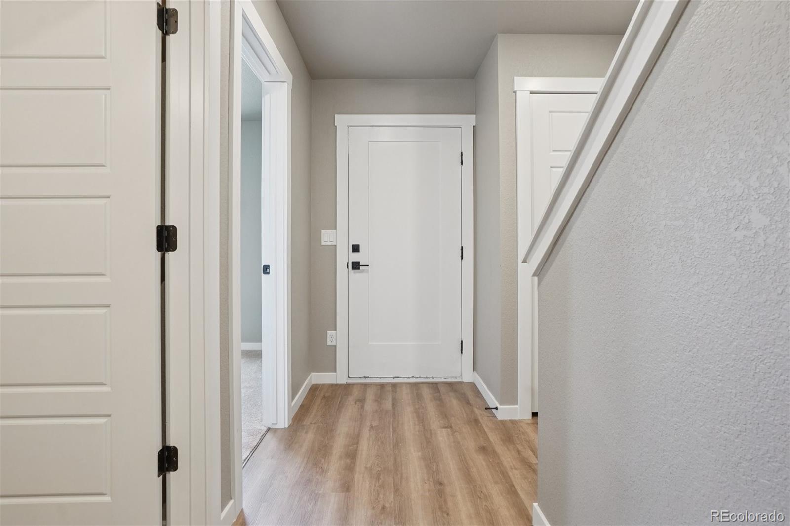 MLS Image #5 for 5423 n eaton park way,aurora, Colorado