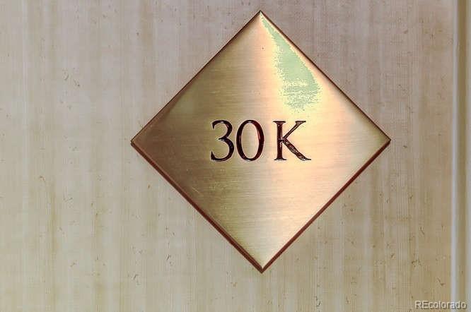 MLS Image #11 for 1020  15th street 30k,denver, Colorado