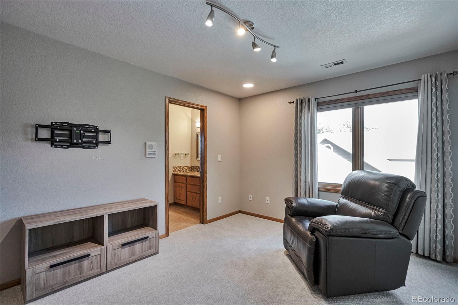 MLS Image #29 for 6577  algonquin drive,loveland, Colorado