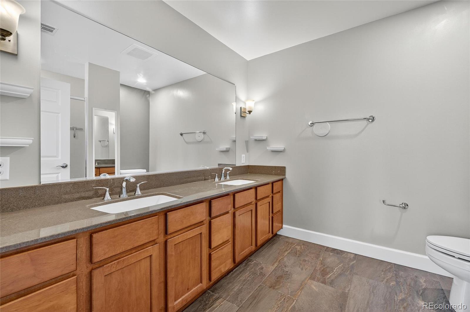 MLS Image #10 for 1631 n emerson street 323,denver, Colorado