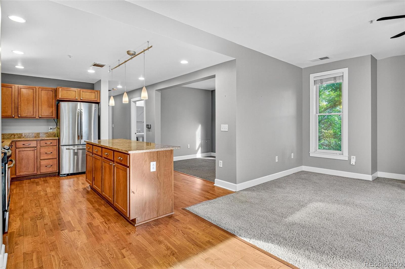 MLS Image #14 for 1631 n emerson street 323,denver, Colorado