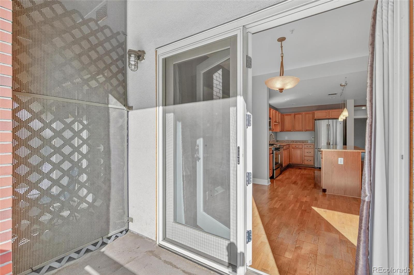 MLS Image #21 for 1631 n emerson street 323,denver, Colorado