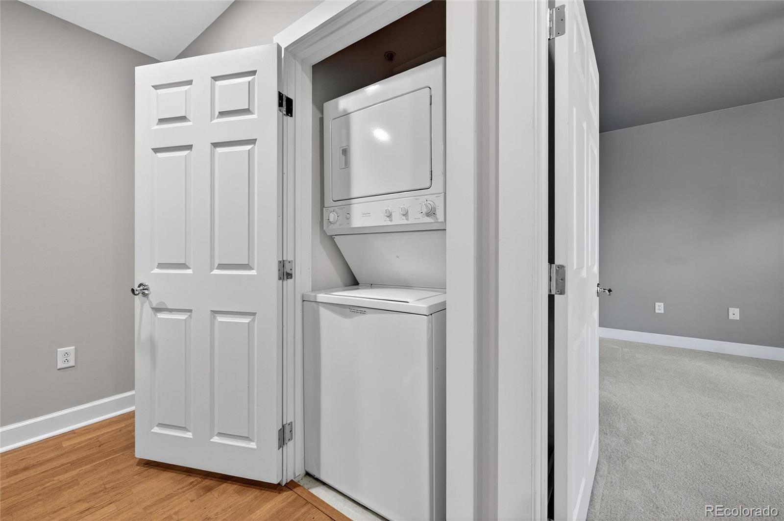 MLS Image #6 for 1631 n emerson street 323,denver, Colorado