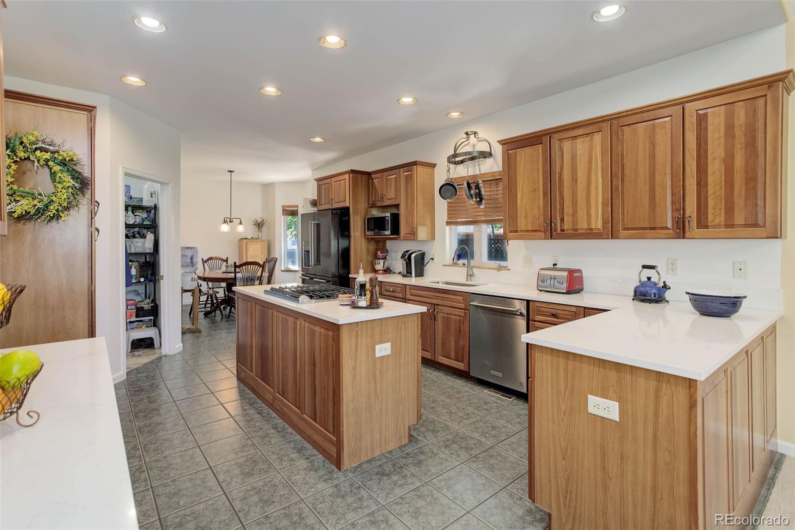 MLS Image #5 for 114 e 14th court,broomfield, Colorado