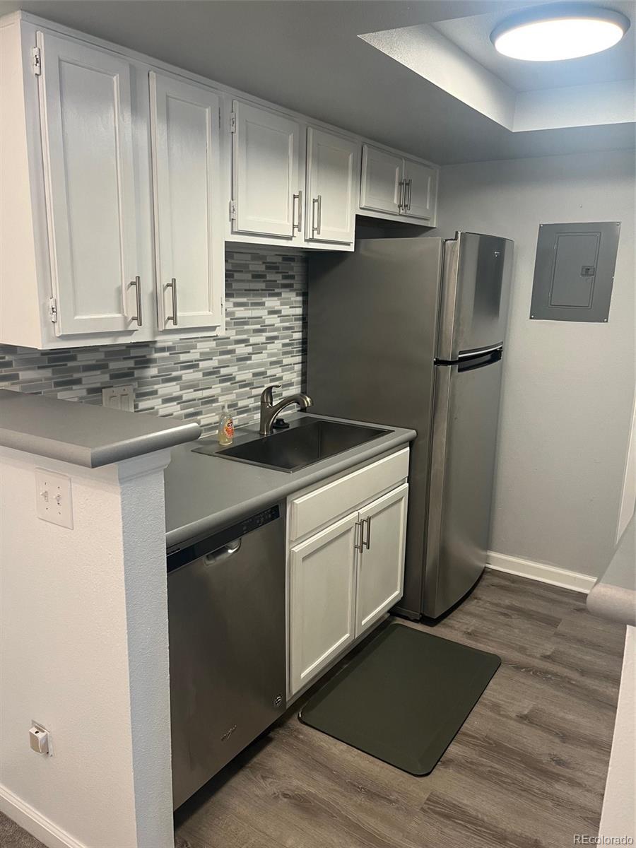 MLS Image #7 for 4400 s quebec street,denver, Colorado