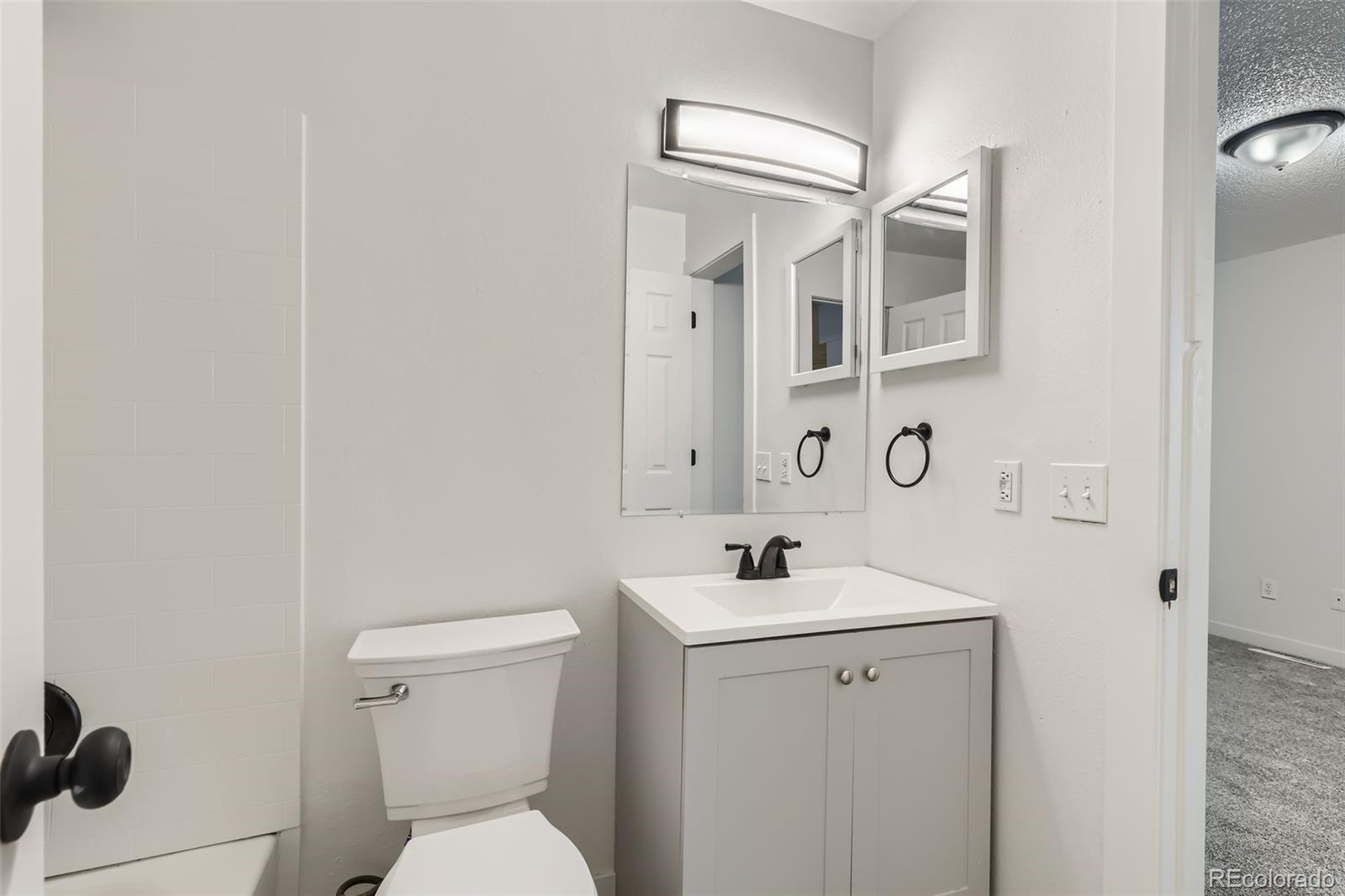 MLS Image #9 for 1845  kendall street 103a,denver, Colorado