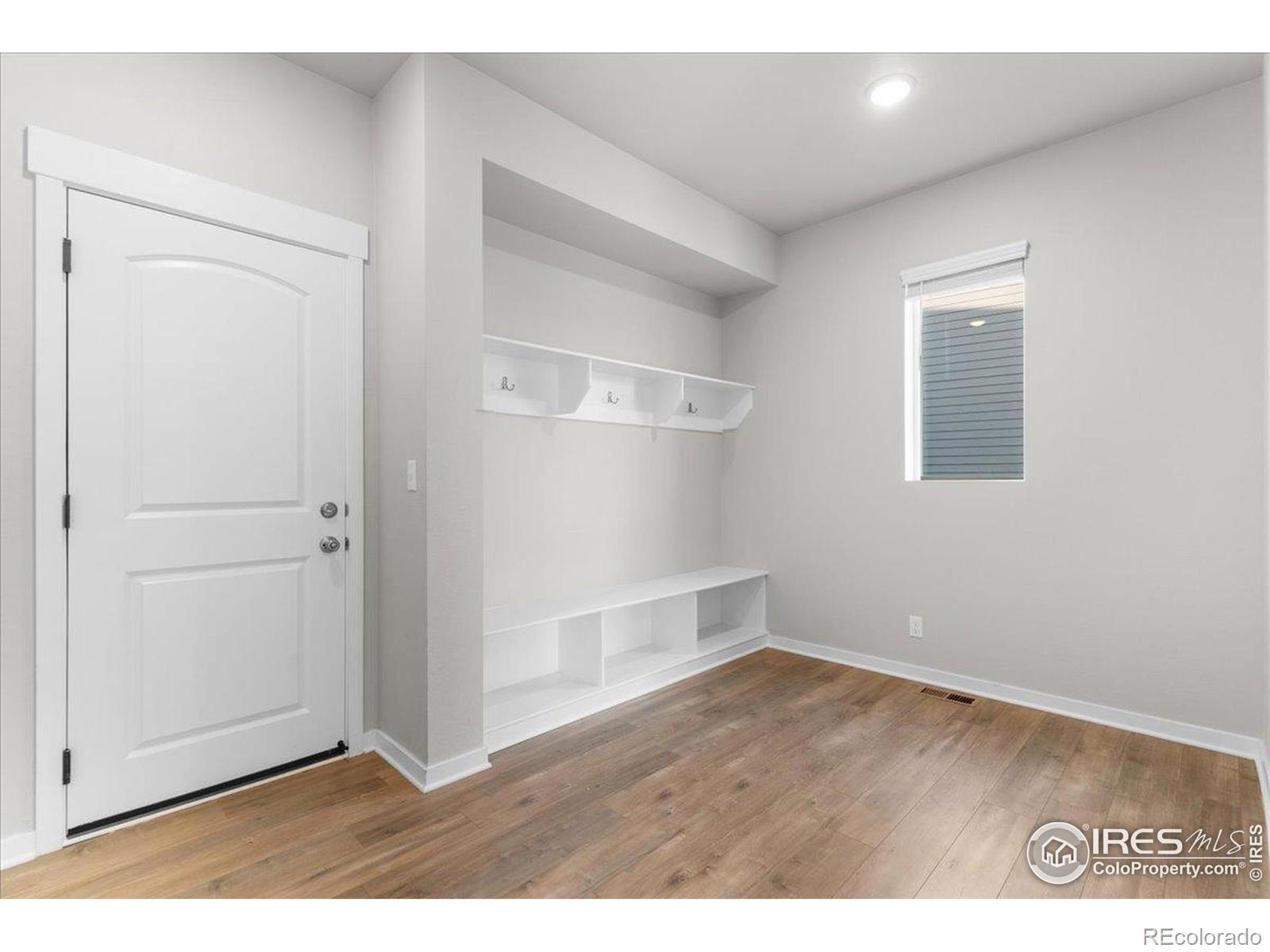 MLS Image #32 for    ,, Colorado