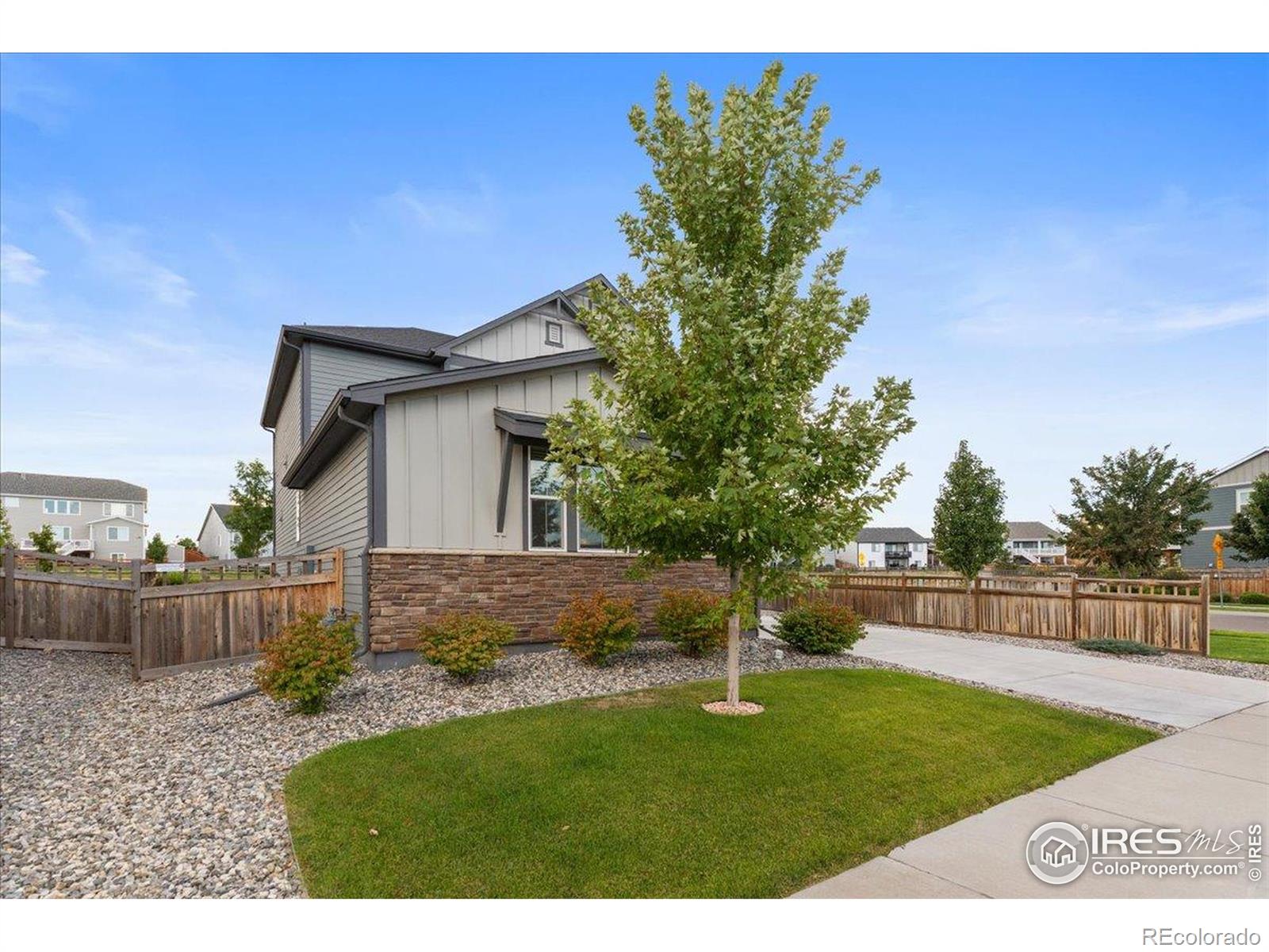 MLS Image #33 for    ,, Colorado