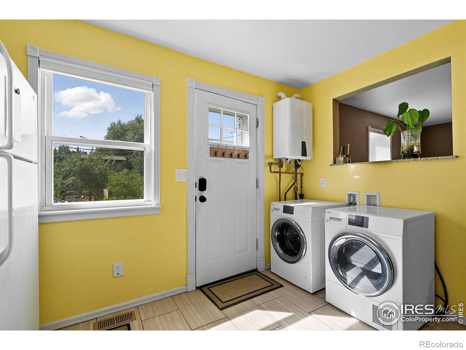 MLS Image #11 for 342  4th avenue,lyons, Colorado