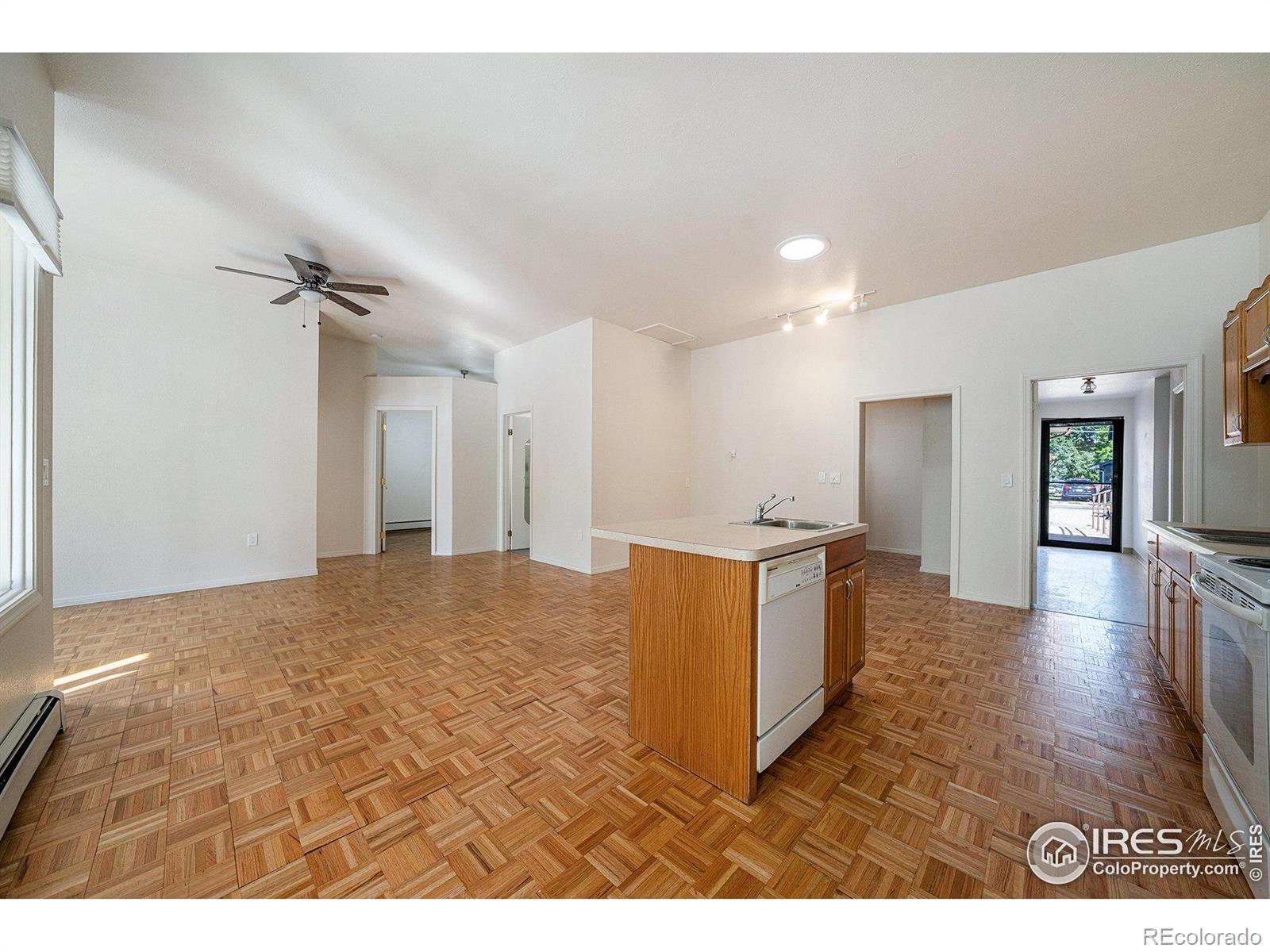 MLS Image #12 for 1020 s college avenue,fort collins, Colorado
