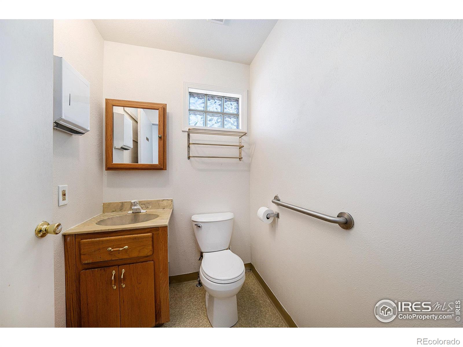 MLS Image #13 for 1020 s college avenue,fort collins, Colorado
