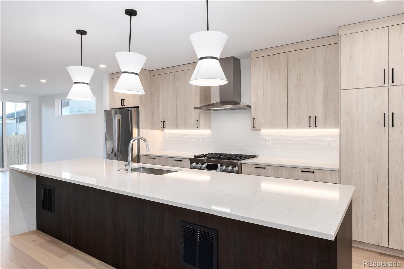 MLS Image #12 for 2088  eliot street,denver, Colorado