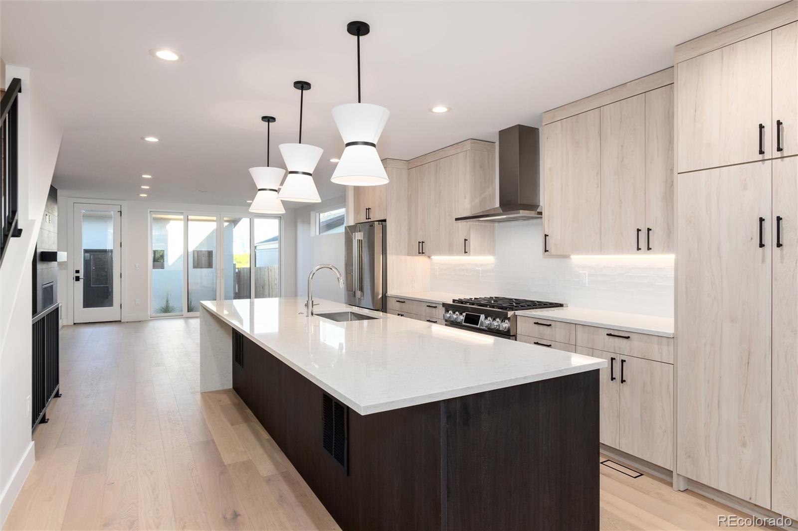 MLS Image #13 for 2088  eliot street,denver, Colorado