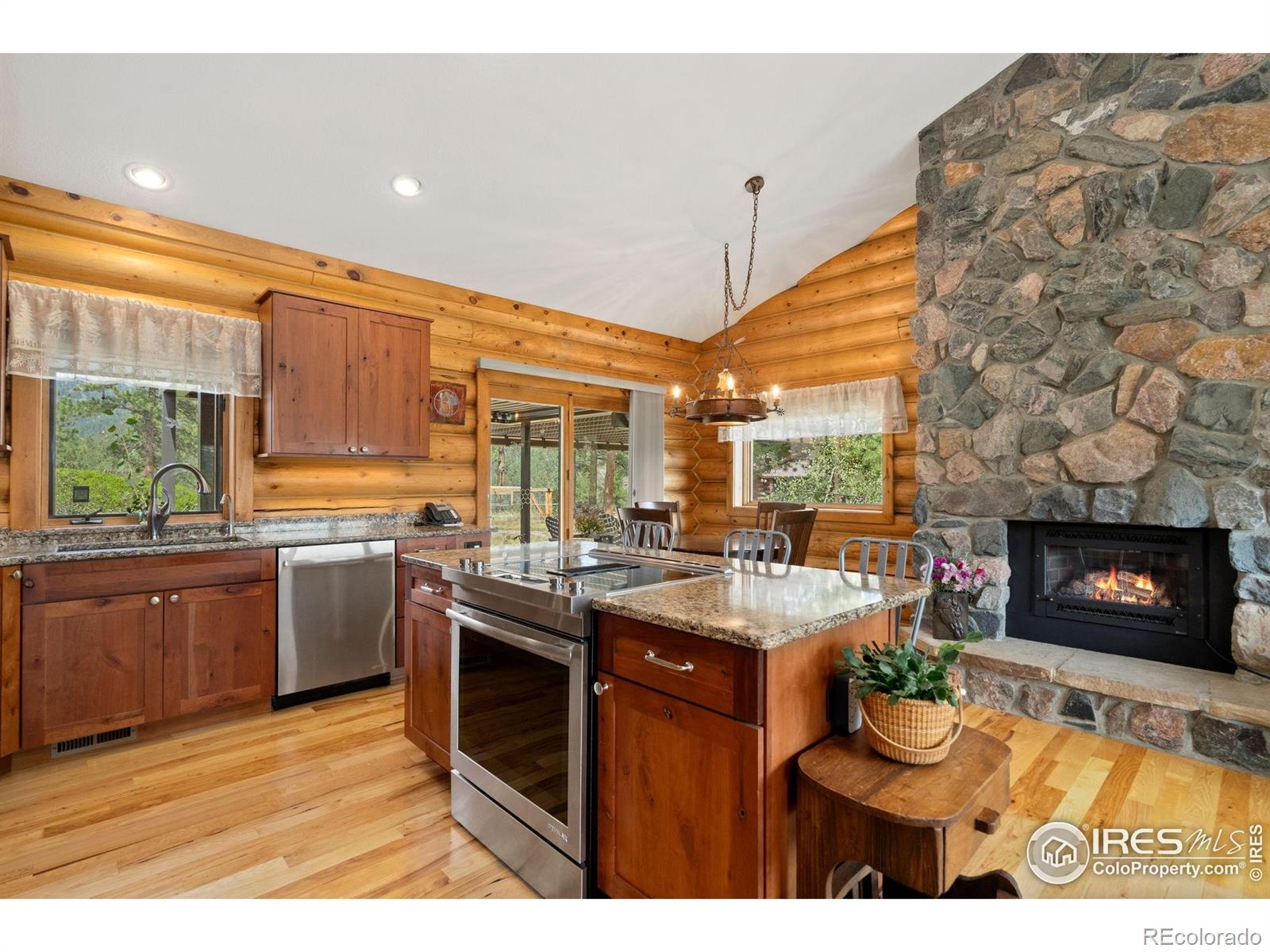 MLS Image #9 for 16235 w county road 18 ,loveland, Colorado