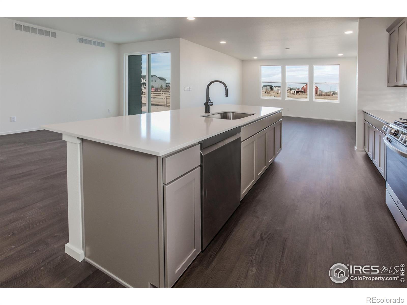 MLS Image #12 for 6100  gault road,timnath, Colorado