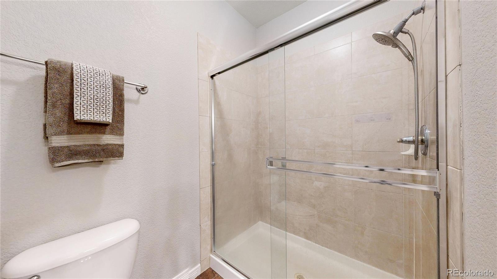 MLS Image #26 for 4545 s monaco street,denver, Colorado