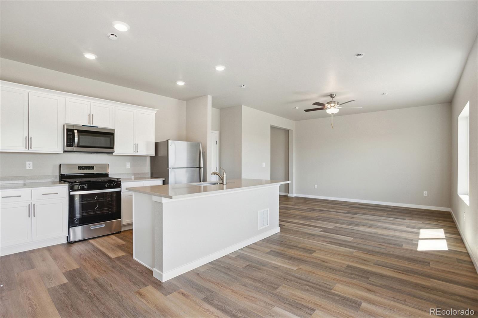 MLS Image #5 for 48210  shetland drive,bennett, Colorado