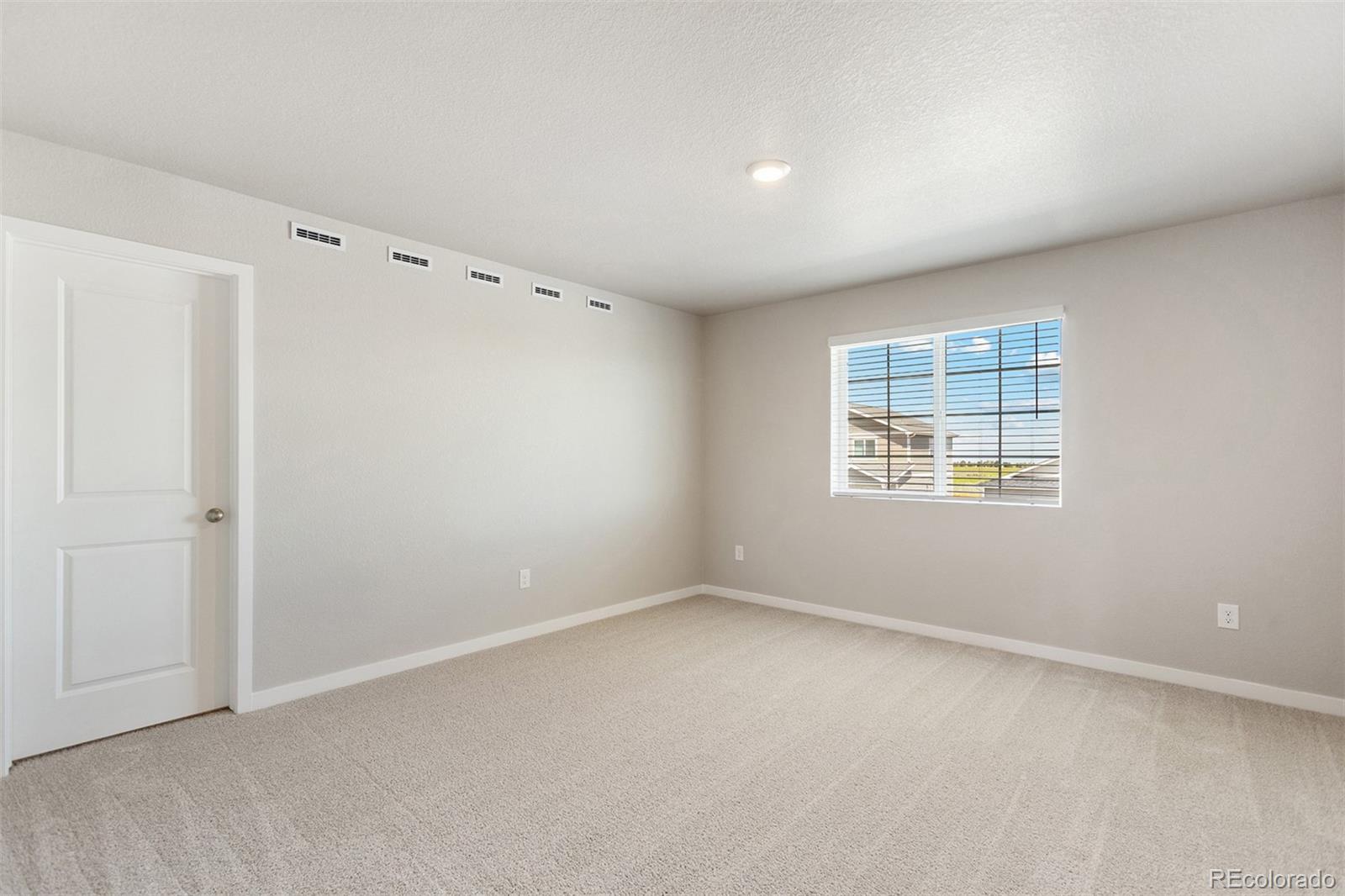MLS Image #9 for 48210  shetland drive,bennett, Colorado
