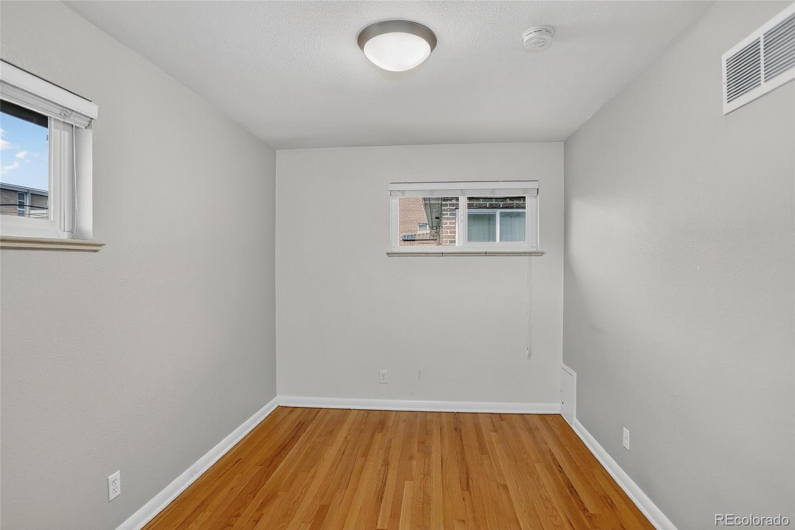 MLS Image #14 for 2525 & 2527 s university boulevard,denver, Colorado