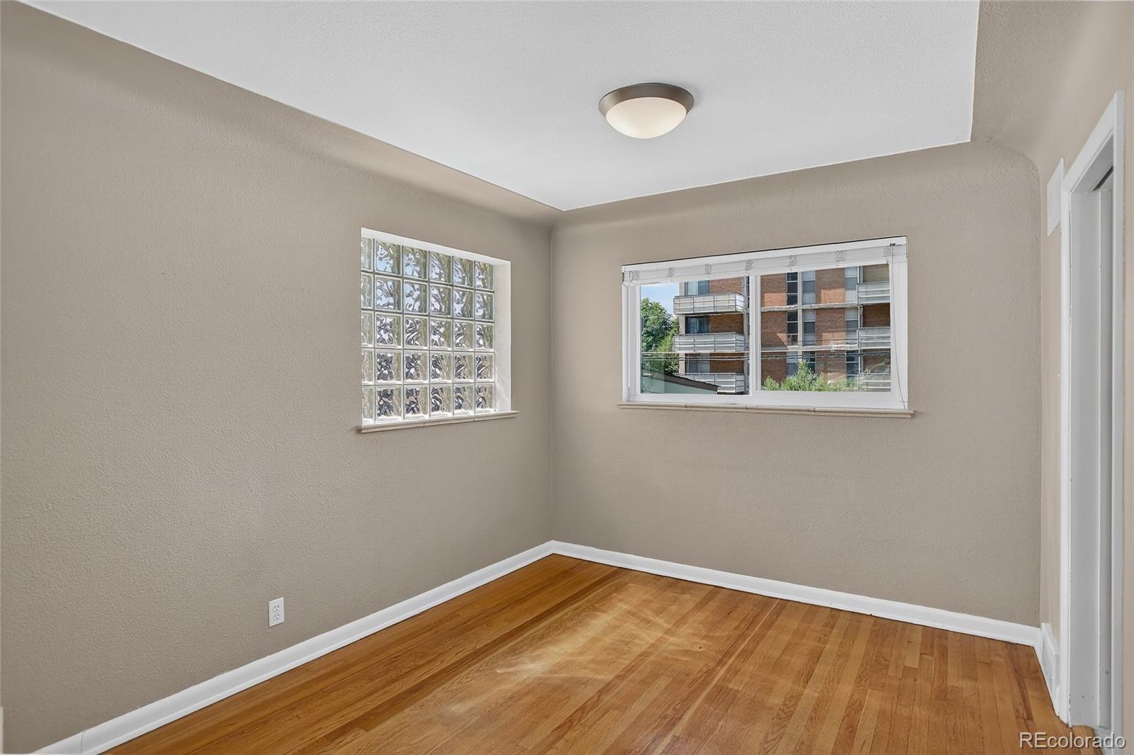MLS Image #18 for 2525 & 2527 s university boulevard,denver, Colorado