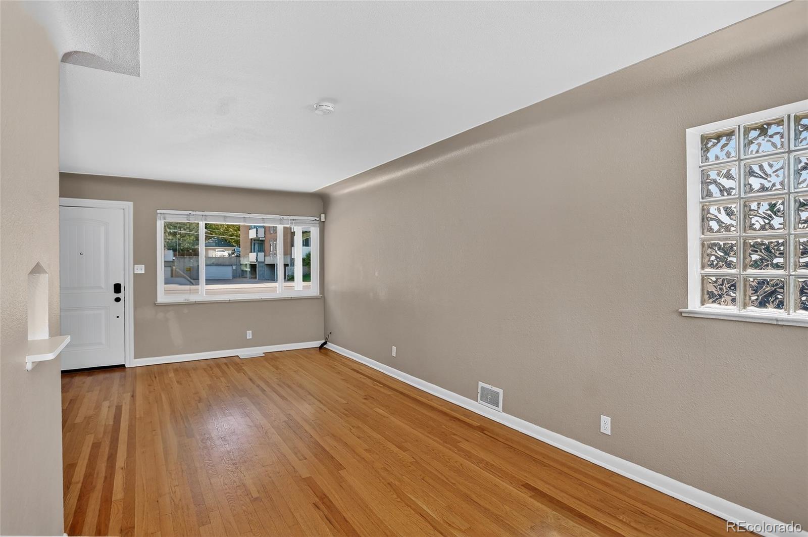 MLS Image #20 for 2525 & 2527 s university boulevard,denver, Colorado