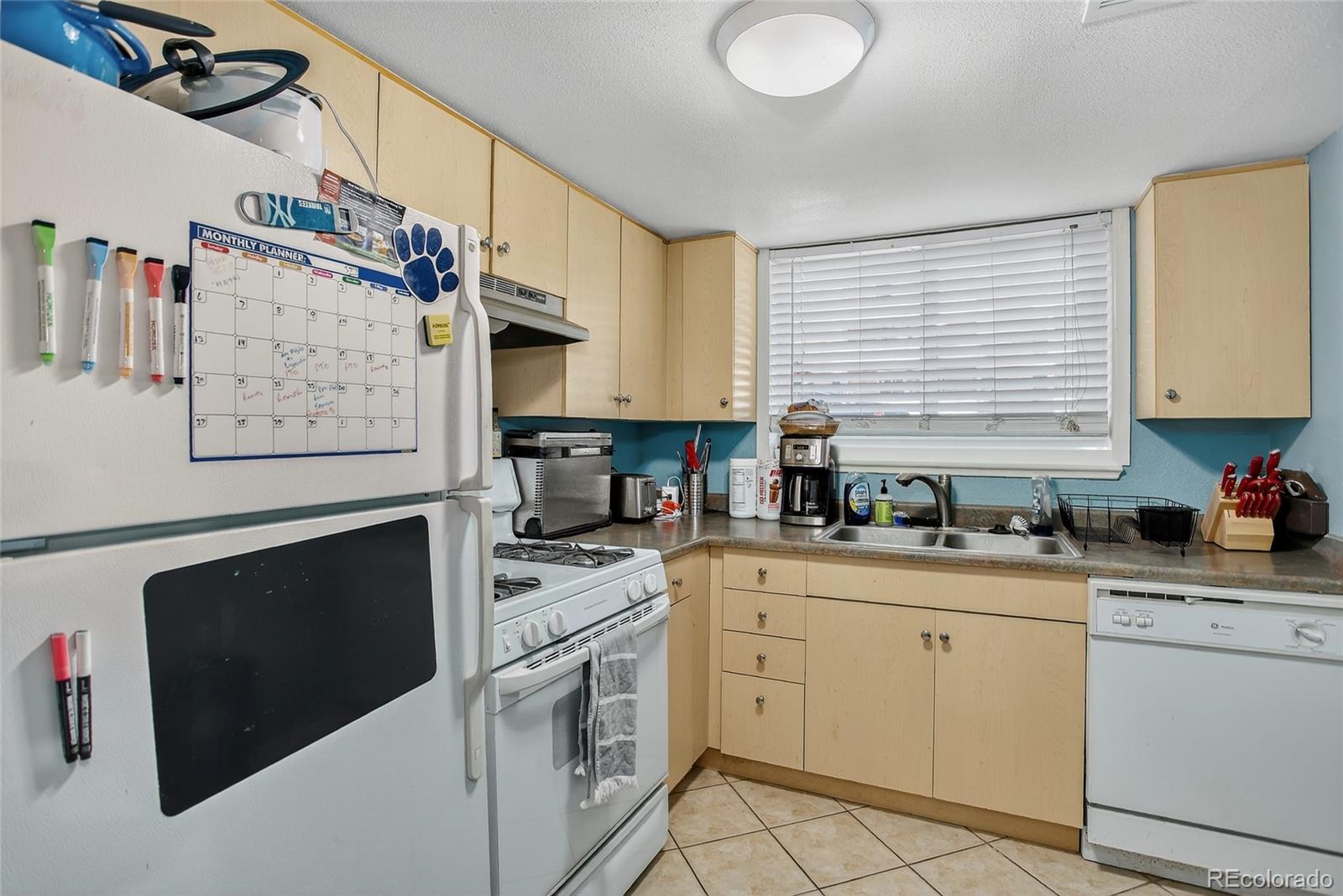 MLS Image #27 for 2525 & 2527 s university boulevard,denver, Colorado